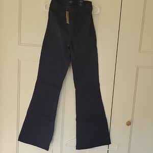 NWT 12L American Eagle Outfitters Navy Artist Flare Pants